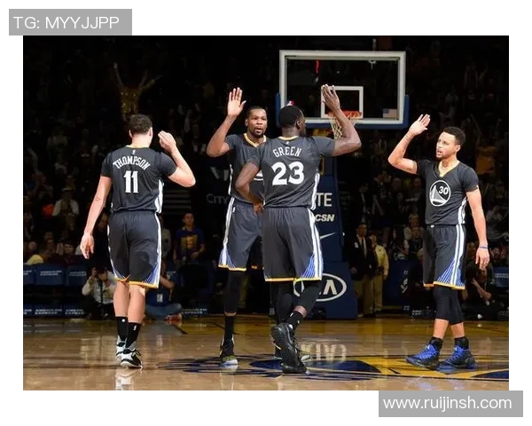 NBA球鞋与足球球星跨界合作带来的风潮与市场影响分析