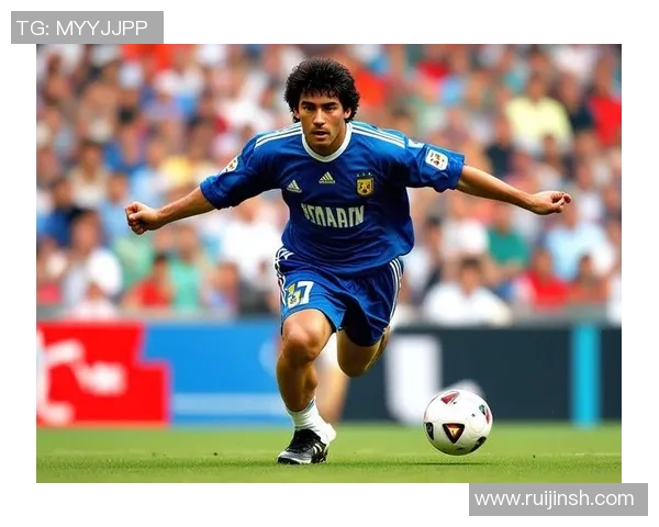 警长足球球星崭露头角 揭秘他如何成为绿茵场上的传奇人物 警长足球球星崭露头角 揭秘他如何成为绿茵场上的传奇人物